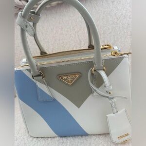 Prada Small Saffiano Lux Double Zip Galleria Tote